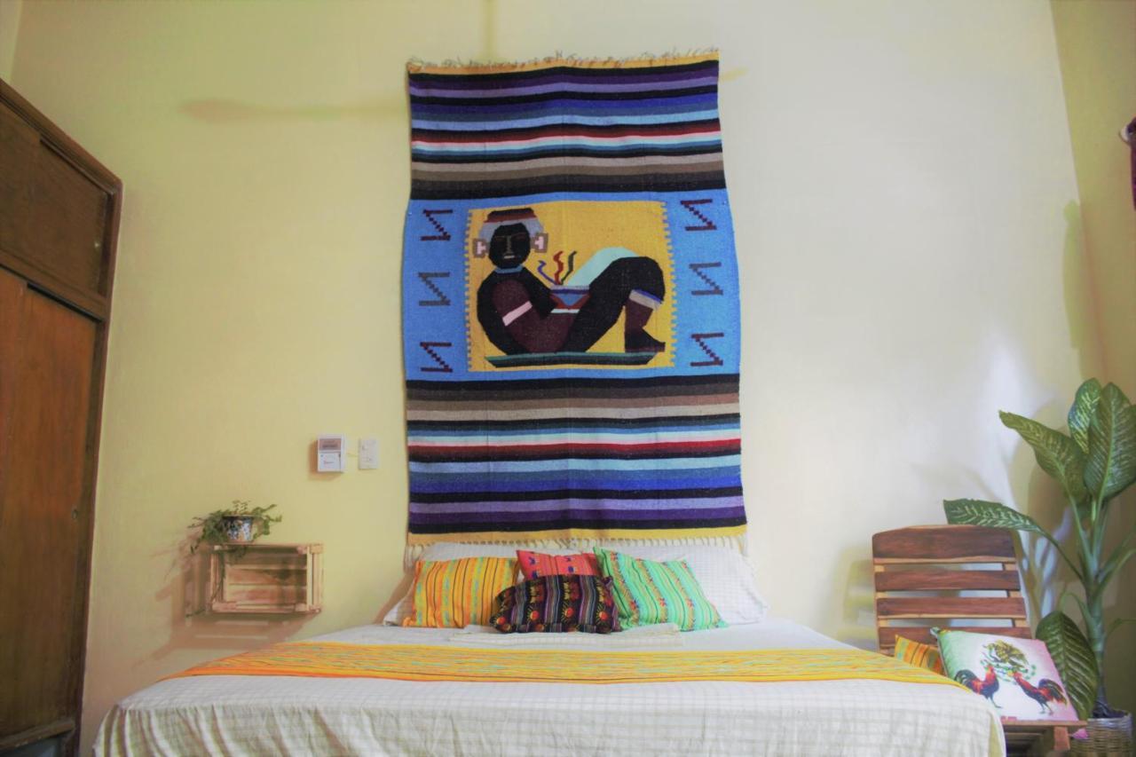Casa Santaella Hotel Puerto Escondido  Buitenkant foto